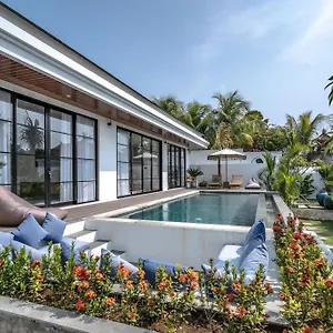 https://villa-jing-jang-ungasan.hotelsseminyak.net